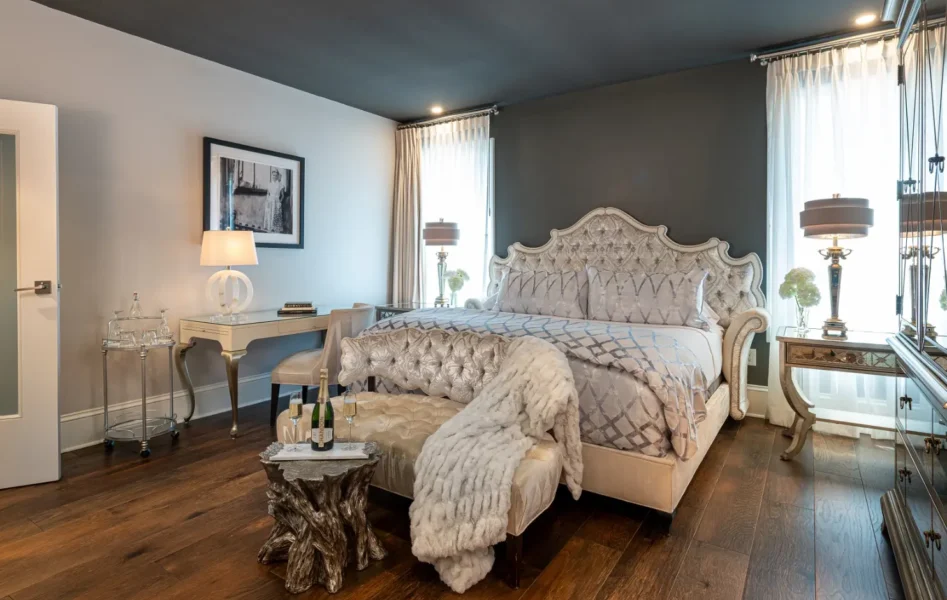 Fowler Suite Room.