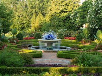 Water fountain at the Atlanta Botanical Garden by Piedmont Park